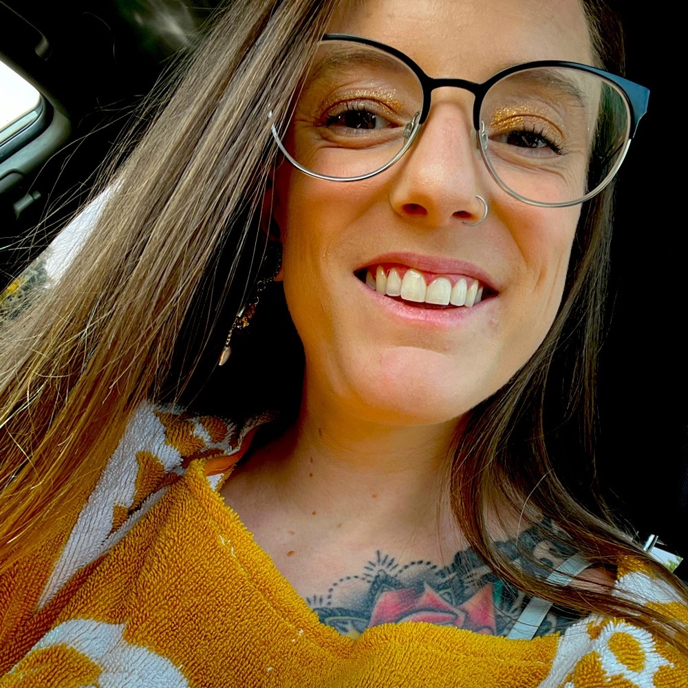 Meet your Posher, Blythe